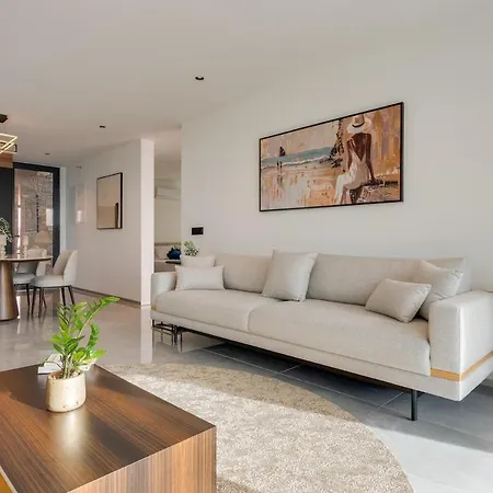 Bhf Residences Luxe Family Villa *