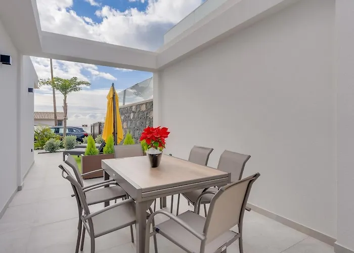 Bhf Residences Luxe Family Villa